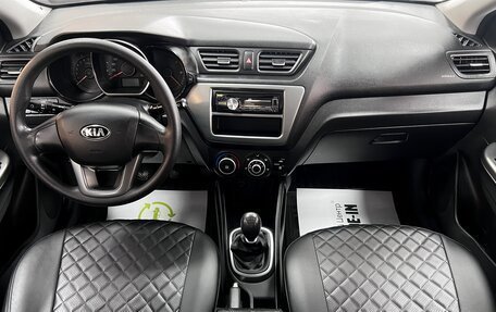 KIA Rio III рестайлинг, 2014 год, 995 000 рублей, 10 фотография