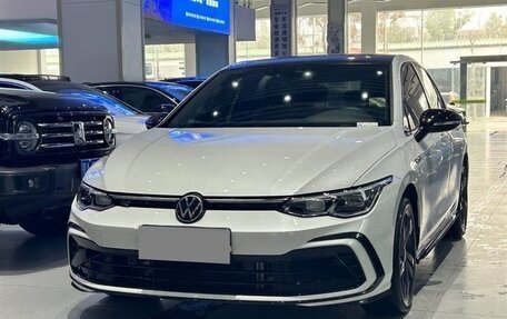 Volkswagen Golf VIII, 2021 год, 1 962 500 рублей, 1 фотография