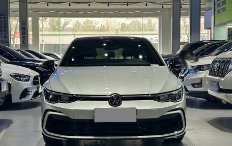Volkswagen Golf VIII, 2021 год, 1 962 500 рублей, 2 фотография