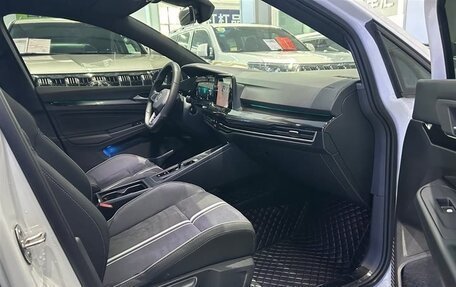 Volkswagen Golf VIII, 2021 год, 1 962 500 рублей, 16 фотография