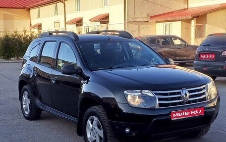 Renault Duster I рестайлинг, 2014 год, 999 000 рублей, 1 фотография