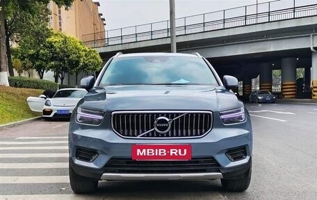 Volvo XC40 I, 2021 год, 1 850 000 рублей, 2 фотография