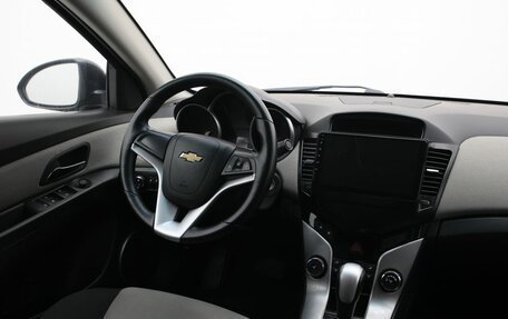 Chevrolet Cruze II, 2012 год, 590 000 рублей, 7 фотография