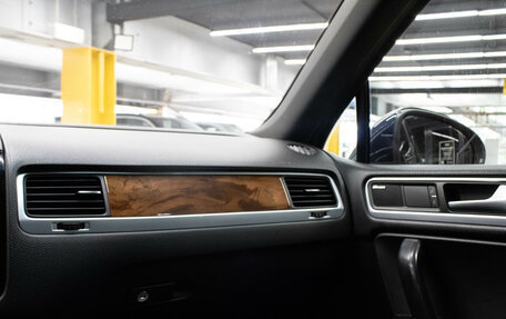 Volkswagen Touareg III, 2010 год, 1 899 000 рублей, 9 фотография