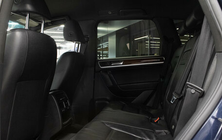 Volkswagen Touareg III, 2010 год, 1 899 000 рублей, 13 фотография