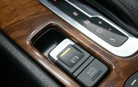 Volkswagen Touareg III, 2010 год, 1 899 000 рублей, 26 фотография