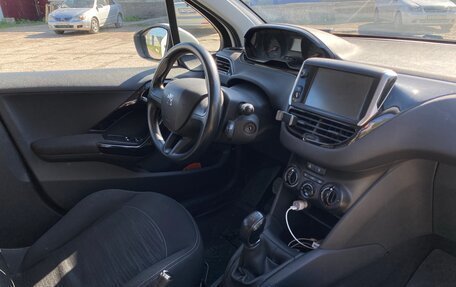 Peugeot 208 II, 2013 год, 450 000 рублей, 12 фотография