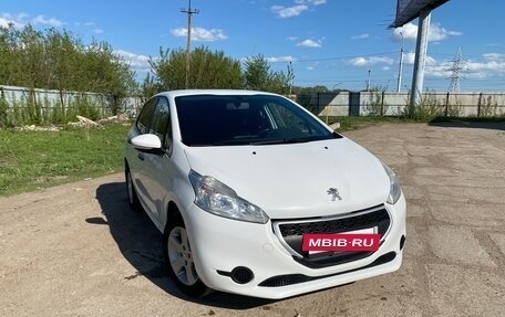 Peugeot 208 II, 2013 год, 450 000 рублей, 8 фотография