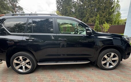 Toyota Land Cruiser Prado 150 рестайлинг 2, 2014 год, 3 450 000 рублей, 6 фотография