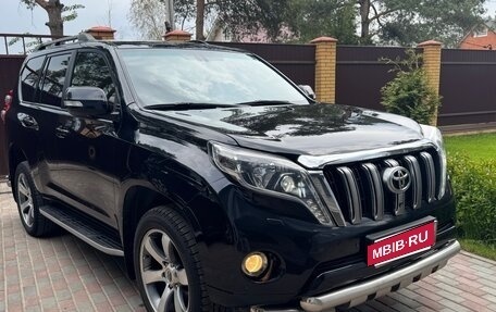 Toyota Land Cruiser Prado 150 рестайлинг 2, 2014 год, 3 450 000 рублей, 13 фотография