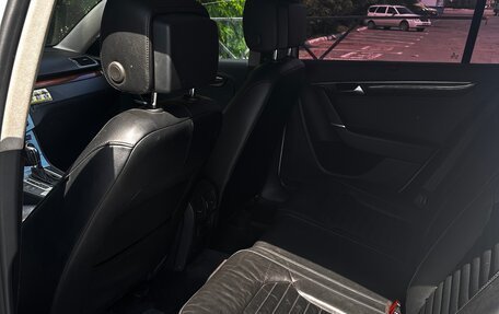 Volkswagen Passat B7, 2013 год, 1 090 000 рублей, 10 фотография