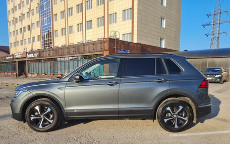 Volkswagen Tiguan II, 2021 год, 2 400 000 рублей, 7 фотография