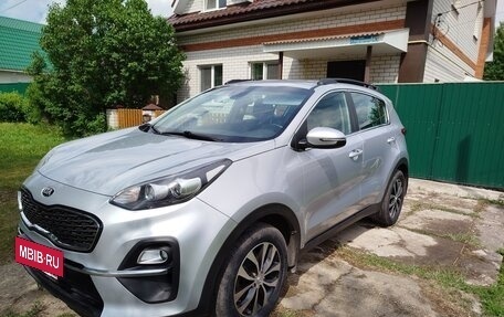 KIA Sportage IV рестайлинг, 2020 год, 2 030 000 рублей, 5 фотография