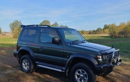Mitsubishi Pajero III рестайлинг, 1997 год, 1 800 000 рублей, 2 фотография