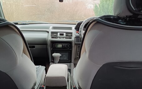 Mitsubishi Pajero III рестайлинг, 1997 год, 1 800 000 рублей, 20 фотография