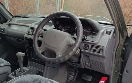 Mitsubishi Pajero III рестайлинг, 1997 год, 1 800 000 рублей, 15 фотография