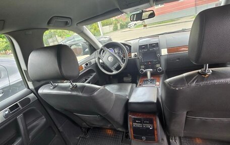 Volkswagen Touareg III, 2008 год, 1 150 000 рублей, 8 фотография