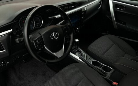 Toyota Corolla, 2015 год, 1 250 000 рублей, 8 фотография