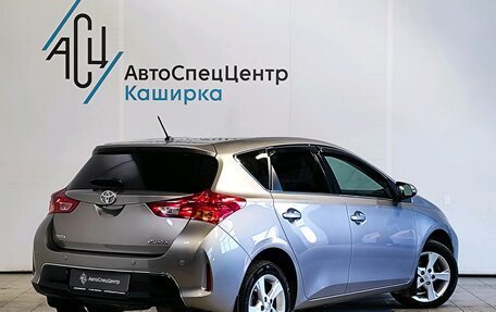 Toyota Auris II, 2013 год, 1 299 000 рублей, 2 фотография