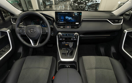 Toyota RAV4, 2025 год, 4 100 000 рублей, 8 фотография