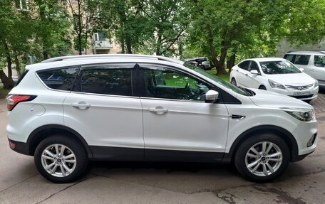 Ford Kuga III, 2019 год, 1 930 000 рублей, 4 фотография