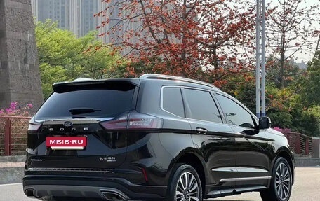 Ford Edge II рестайлинг, 2021 год, 2 260 000 рублей, 4 фотография