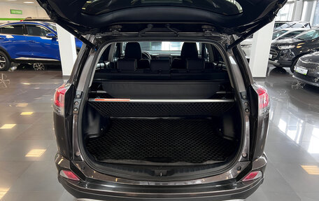 Toyota RAV4, 2019 год, 2 245 000 рублей, 7 фотография