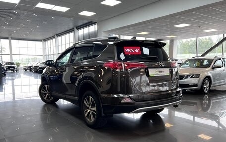 Toyota RAV4, 2019 год, 2 245 000 рублей, 6 фотография