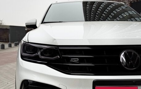 Volkswagen Tiguan II, 2020 год, 3 800 000 рублей, 7 фотография