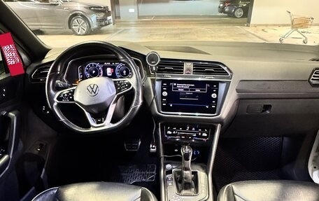 Volkswagen Tiguan II, 2020 год, 3 800 000 рублей, 20 фотография