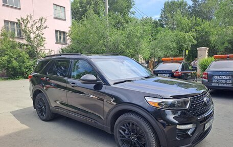 Ford Explorer VI, 2022 год, 3 980 000 рублей, 5 фотография