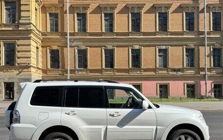 Mitsubishi Pajero IV, 2013 год, 2 300 000 рублей, 6 фотография