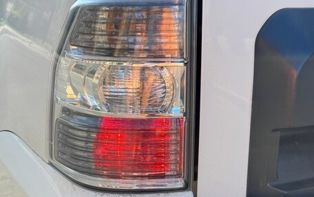 Mitsubishi Pajero IV, 2013 год, 2 300 000 рублей, 14 фотография