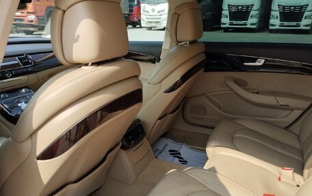 Audi A8, 2014 год, 1 800 000 рублей, 10 фотография