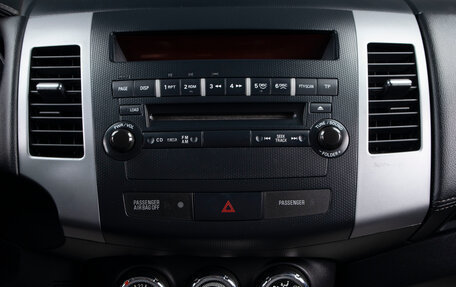 Peugeot 4007, 2011 год, 999 000 рублей, 13 фотография