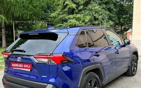 Toyota RAV4, 2021 год, 4 650 000 рублей, 5 фотография