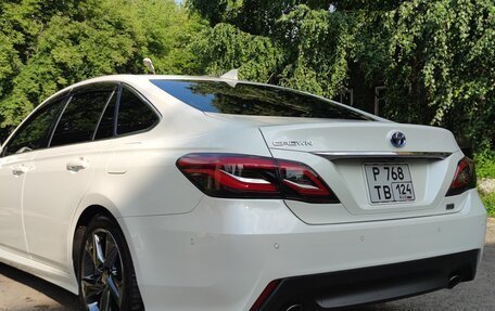 Toyota Crown, 2019 год, 3 100 000 рублей, 4 фотография
