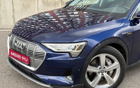 Audi e-tron I, 2019 год, 3 690 000 рублей, 5 фотография