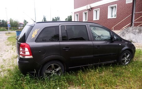 Opel Zafira B, 2008 год, 700 000 рублей, 7 фотография