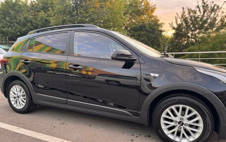 KIA Rio IV, 2018 год, 1 550 000 рублей, 2 фотография