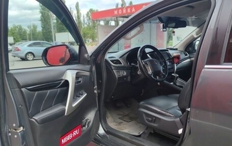 Mitsubishi Pajero Sport III рестайлинг, 2019 год, 3 050 000 рублей, 8 фотография