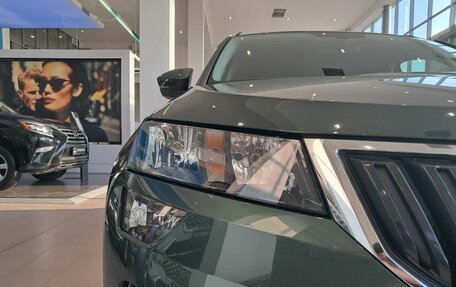 Skoda Karoq I, 2021 год, 2 850 000 рублей, 21 фотография