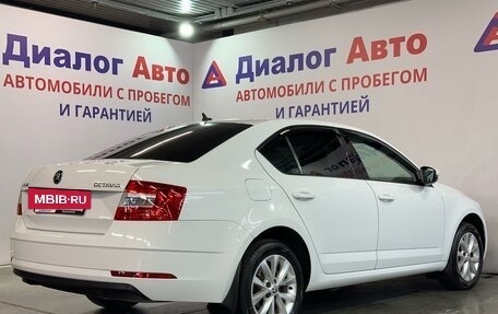 Skoda Octavia, 2019 год, 1 727 000 рублей, 3 фотография