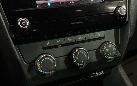 Skoda Octavia, 2019 год, 1 727 000 рублей, 13 фотография
