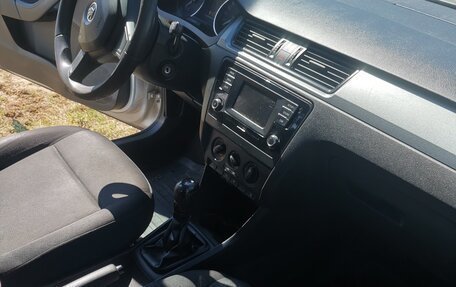 Skoda Rapid I, 2015 год, 1 024 000 рублей, 3 фотография