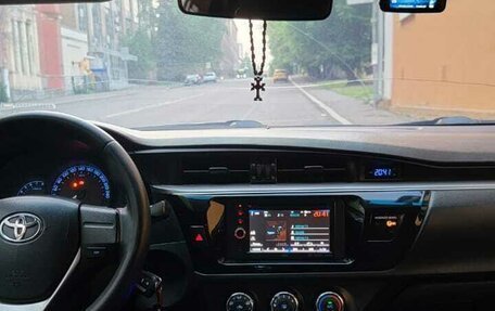 Toyota Corolla, 2013 год, 1 200 000 рублей, 2 фотография