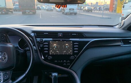 Toyota Camry, 2019 год, 2 840 000 рублей, 21 фотография