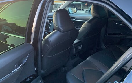 Toyota Camry, 2019 год, 2 840 000 рублей, 24 фотография