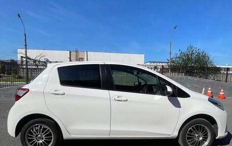 Toyota Vitz, 2018 год, 1 350 000 рублей, 7 фотография