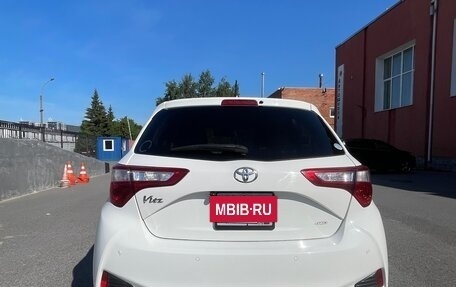 Toyota Vitz, 2018 год, 1 350 000 рублей, 4 фотография